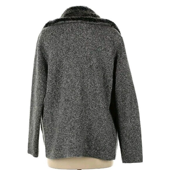 Mango Wool Trench Coat Winter Size 6 Gray Faux Fur Pockets Classic Mob Wife - Picture 3 of 12